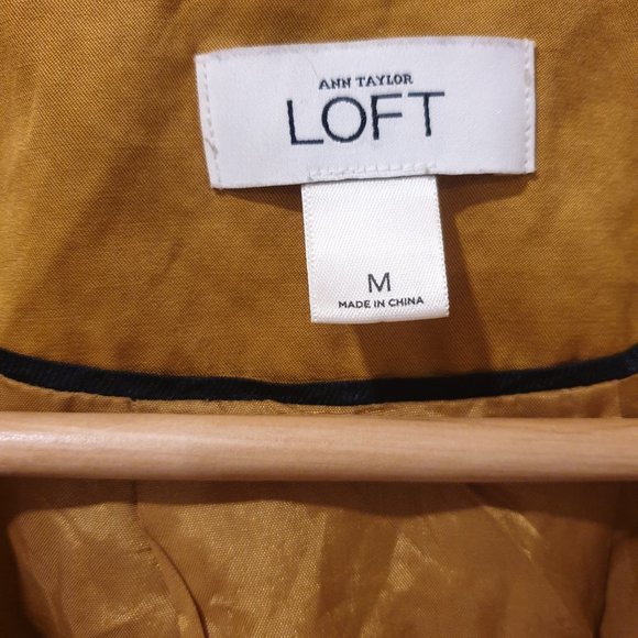 LOFT collared jacket, bomber style, lightweight - Picture 2 of 4